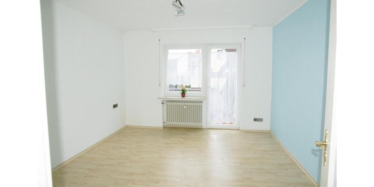 Etagenwohnung Eppstein - 2.5 Zimmer, 80 m&sup2;, 770&euro; | Angebot:25720953
