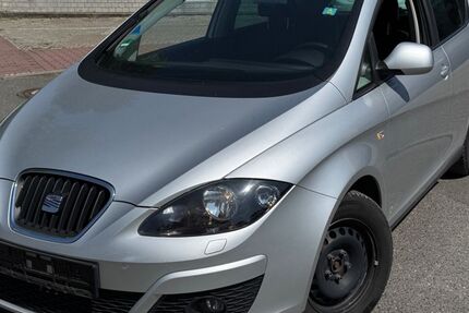 Seat Altea 212.000 km 2.999 € Frankfurt am Main 65933