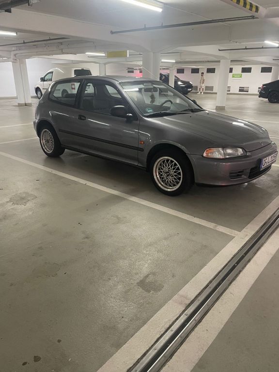Honda Civic 185.000 km 7.900 € Offenbach am Main 63071