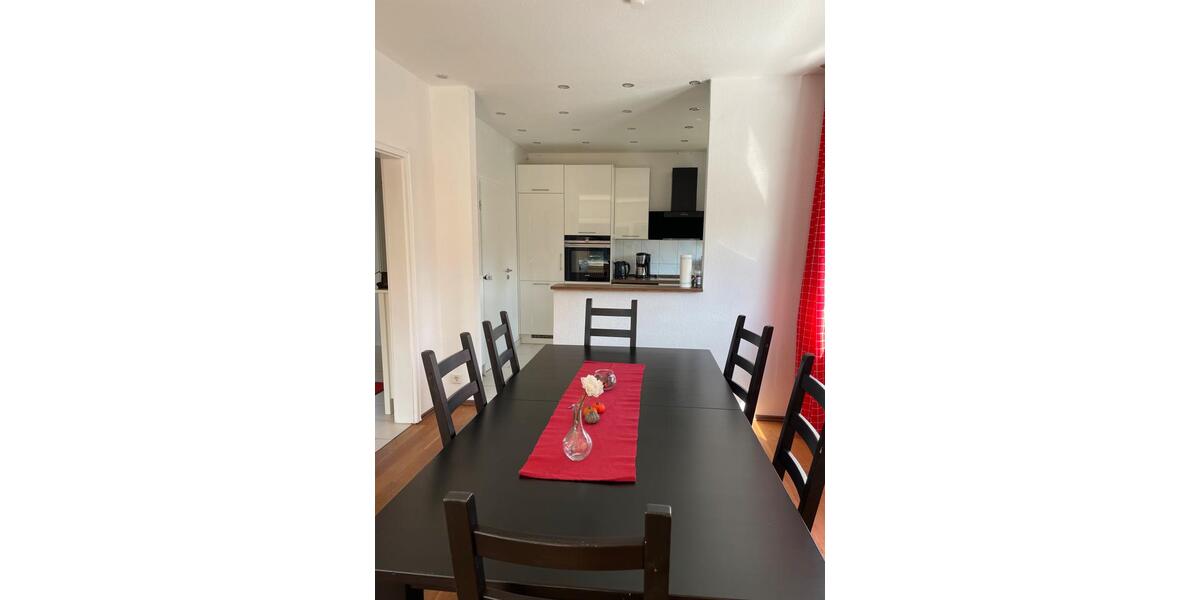 Etagenwohnung Bad Homburg vor der Höhe Gonzenheim - 5 Zimmer, 160 m&sup2;, 1.900&euro; | Angebot:25938868