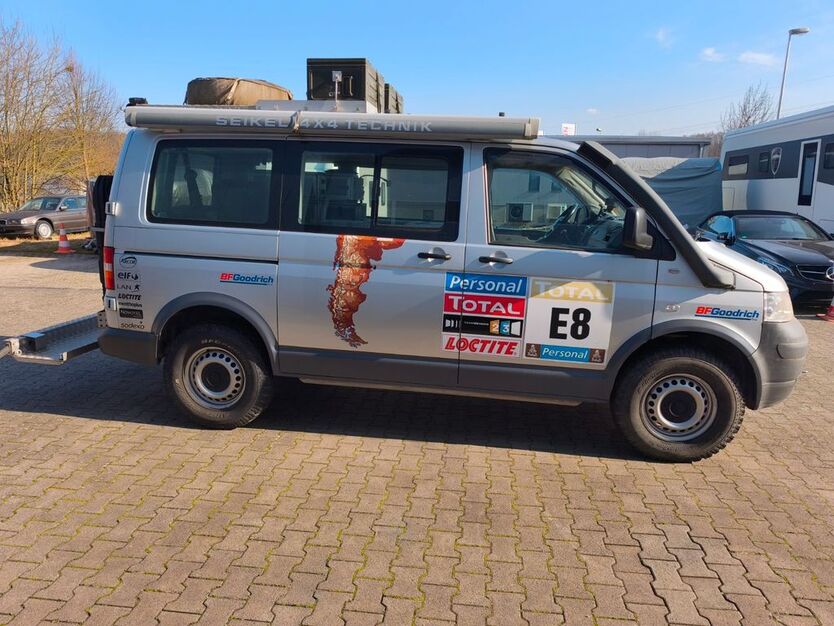 VW T5 Transporter 212.673 km 16.800 € Mömbris 63776