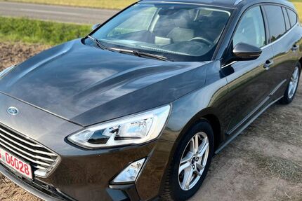 Ford Focus 123.300 km 10.350 € Kronberg 61476