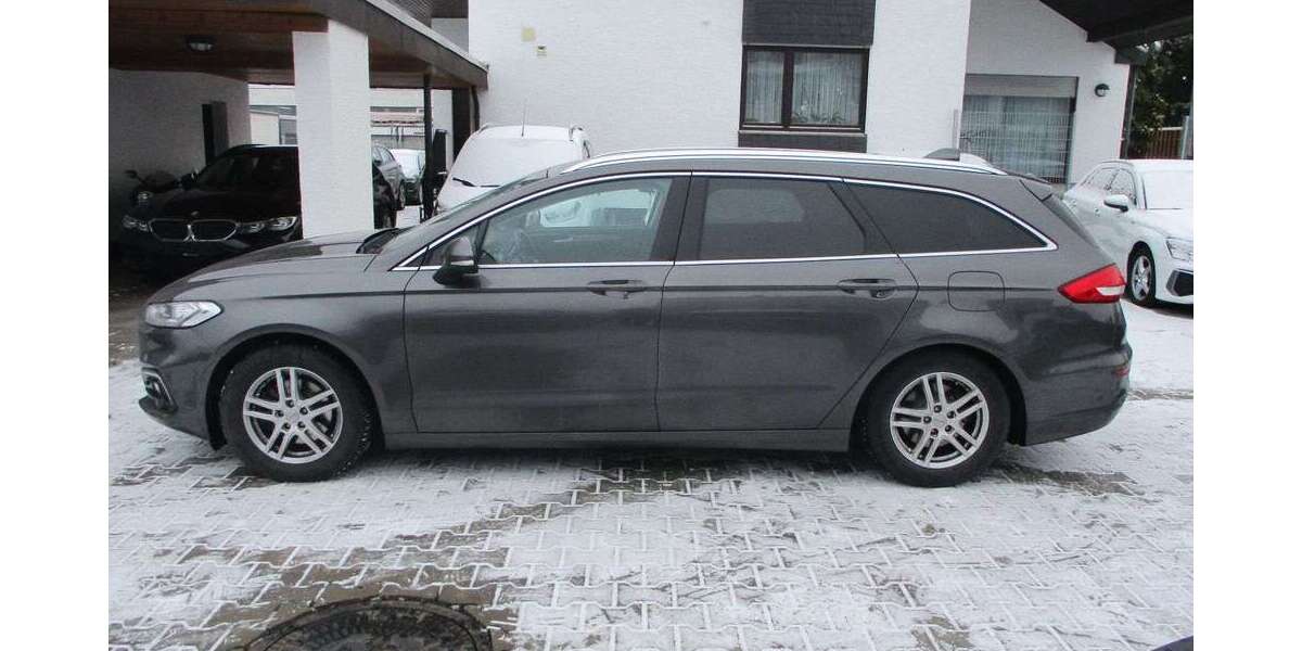 Ford Mondeo 124.857 km 14.999 &euro; Babenhausen 64832