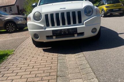 Jeep Compass 205.000 km 2.200 € Roßdorf 64380