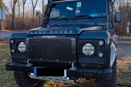 Land Rover Defender 154.000 km 30.700 &euro; Dreieich 63303