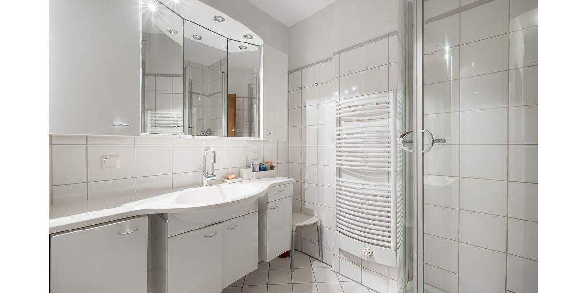 Etagenwohnung Bad Homburg vor der Höhe Ober-Eschbach - 2 Zimmer, 65 m&sup2;, 249.000&euro; | Angebot:25686383