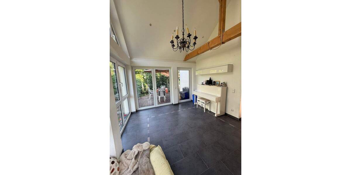 Einfamilienhaus Bad Homburg Dornholzhausen - 6 Zimmer, 132 m&sup2;, 1.020.000&euro; | Angebot:25662403