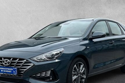 Hyundai i30 11.400 km 20.740 € Rüsselsheim 65428