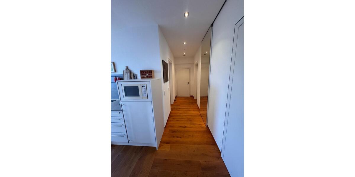 Dachgeschoßwohnung Aschaffenburg Damm - 1 Zimmer, 33 m&sup2;, 820&euro; | Angebot:24361577