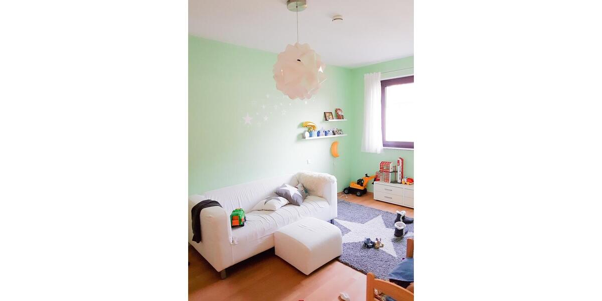 Maisonettenwohnung Frankfurt am Main Niederrad - 5 Zimmer, 157 m&sup2;, 2.400&euro; | Angebot:25777517