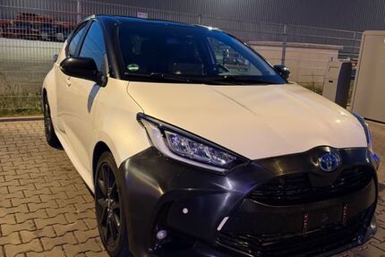 Toyota Yaris 111.174 km 14.600 &euro; Alzenau 63755