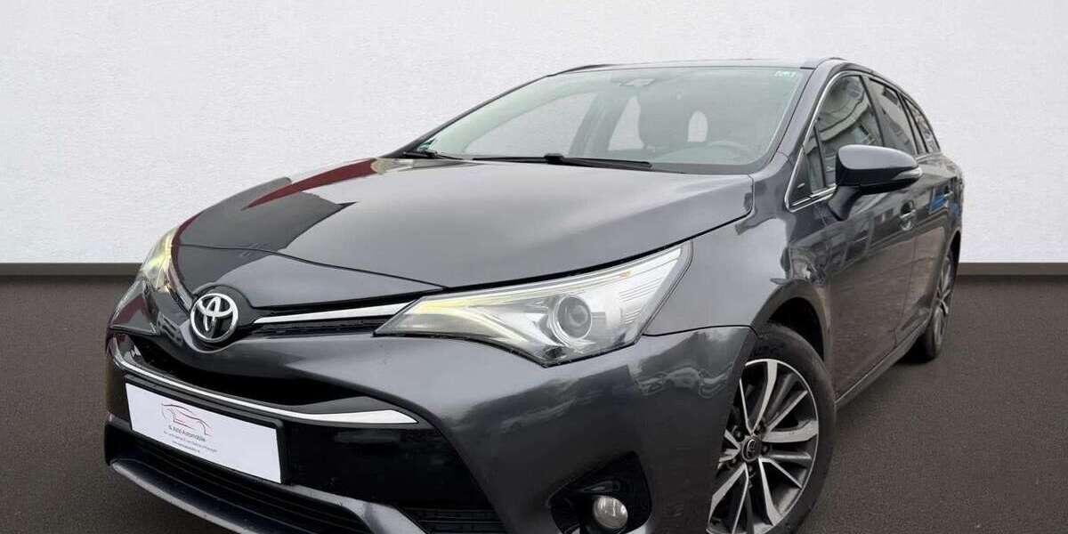 Toyota Avensis 238.000 km 7.299 &euro; Frankfurt am Main 60386