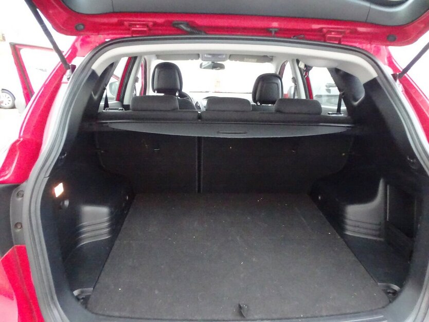 Hyundai ix35 FIFA World Cup Edition 2W,AHK 78.713 km 9.490 € Rodgau 63110