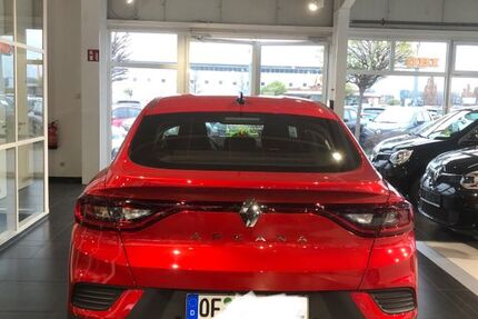 Renault Arkana 56.000 km 19.900 € Frankfurt 60314