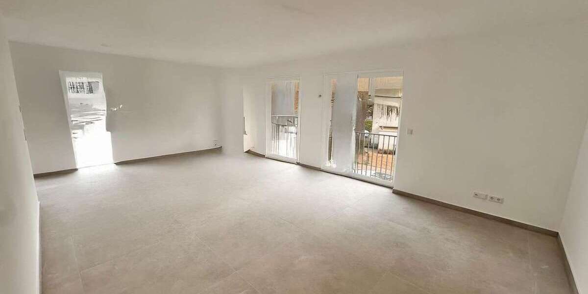 Etagenwohnung Maintal - 4 Zimmer, 127 m&sup2;, 1.850&euro; | Angebot:26808142