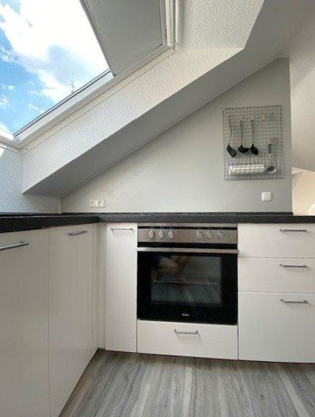 Dachgeschoßwohnung Eppstein - 2 Zimmer, 91 m&sup2;, 960&euro; | Angebot:26262327