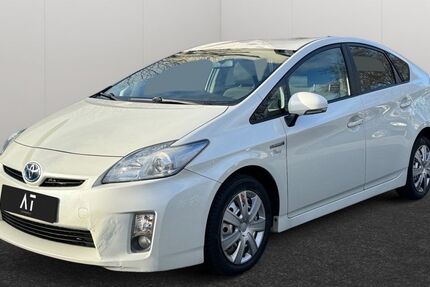 Toyota Prius 171.541 km 7.990 &euro; Frankfurt am Main 65933