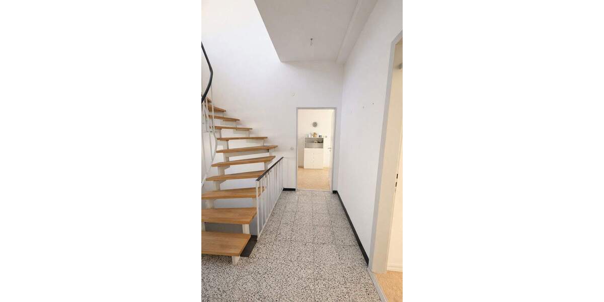 Doppelhaushälfte Frankfurt am Main Griesheim - 5 Zimmer, 160 m&sup2;, 750.000&euro; | Angebot:25654298