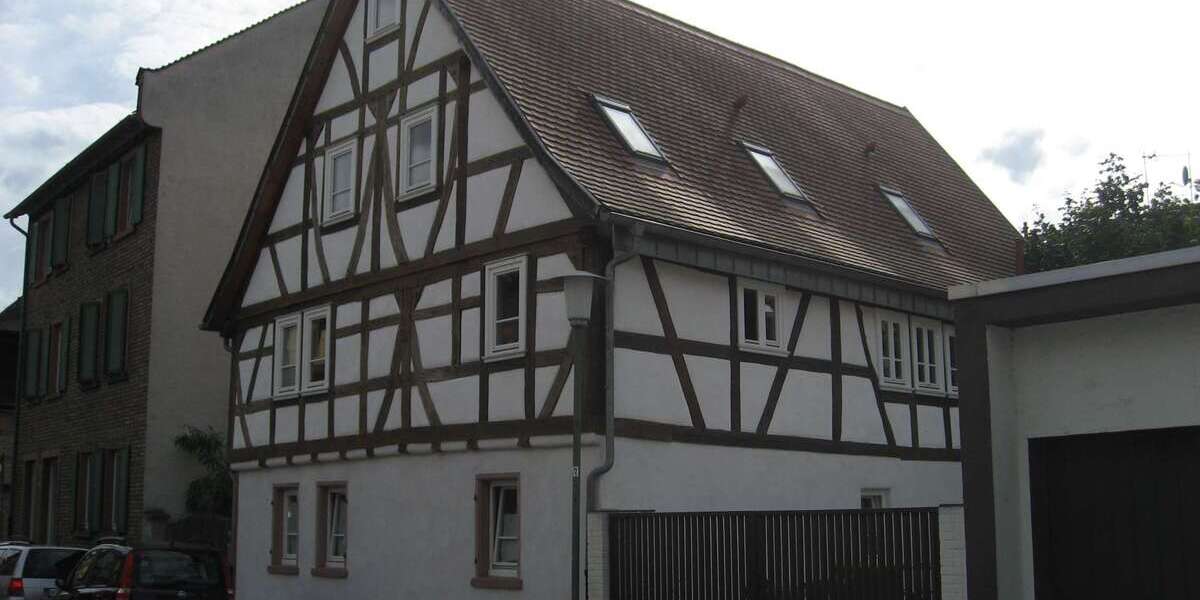 Etagenwohnung Offenbach Bürgel - 3.5 Zimmer, 163 m&sup2;, 1.800&euro; | Angebot:26600719