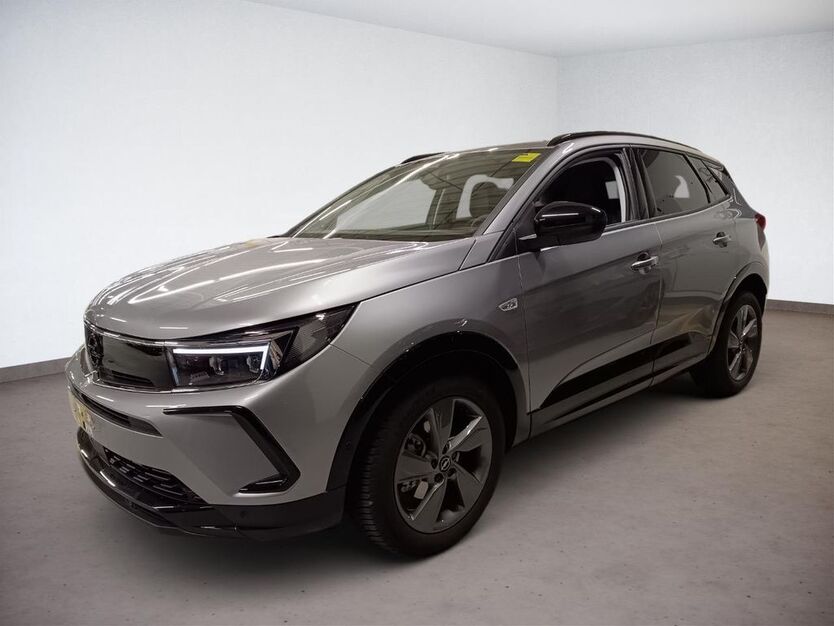 Opel Grandland (X) 4.450 km 27.990 € Rüsselsheim 65428