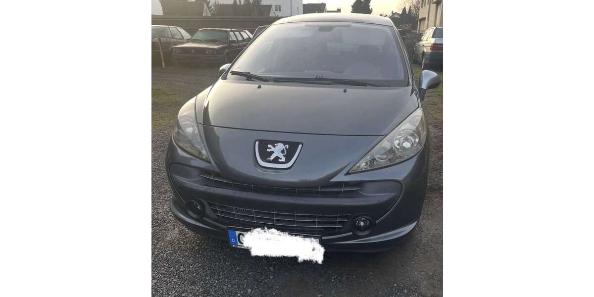 Peugeot 207 131.500 km 3.499 &euro; Mainhausen 63533