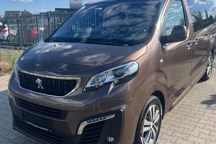 Peugeot Traveller 113.000 km 33.950 € Rüsselsheim 65428