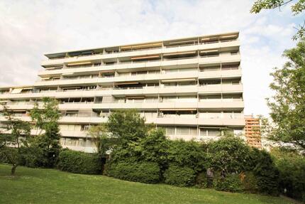 Ab 01.12.2025 bezugsfrei - Helle 2-Zimmer-Wohnung mit Balkon. zimmer