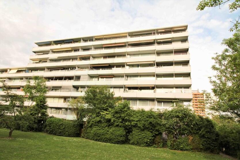 Ab 01.12.2025 bezugsfrei - Helle 2-Zimmer-Wohnung mit Balkon. zimmer