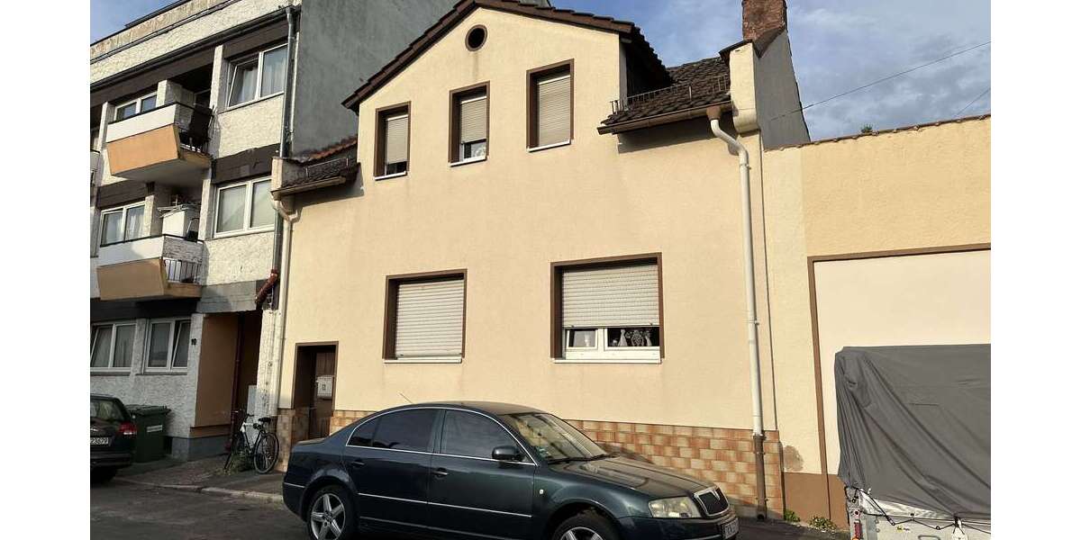 Haus zum Kaufen in Offenbach 299.000 € 82.74 m² 6 zimmer