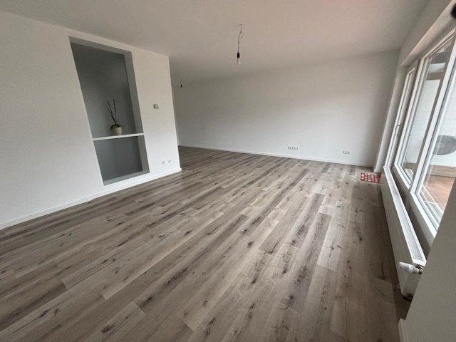 Reihenhaus Frankfurt am Main Bonames - 4.5 Zimmer, 138 m&sup2;, 2.000&euro; | Angebot:26048024