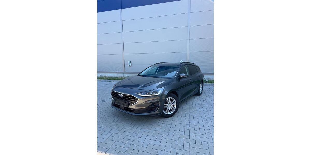 Ford Focus 108.000 km 12.290 &euro; Dreieich 63303