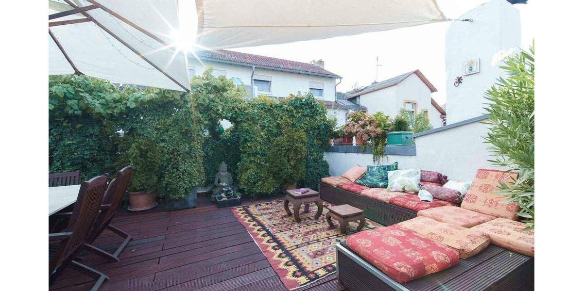 Repräsentative Büro- oder Praxisfläche mit Wintergarten, Dachterrasse und grünem Innenhof - in unmittelbarer Nähe zum Wilhelmsplatz. 3 zimmer