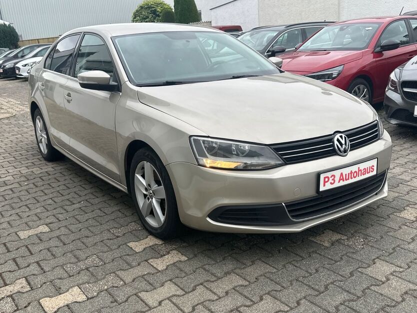 VW Jetta 138.600 km 8.490 € Mörfelden-Walldorf 64546