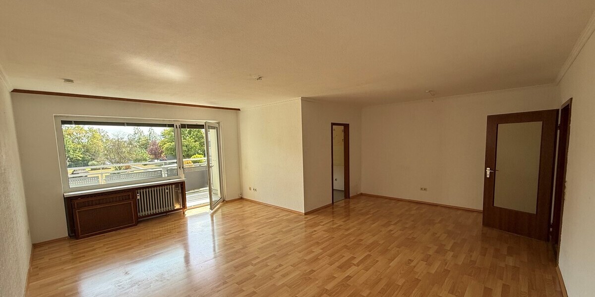Bad Homburg - Kirdorf: Großzügige 4-Zimmer – Wohnen mit viel Platz - Etagenwohnung Bad Homburg Gonzenheim | Angebot:27333310