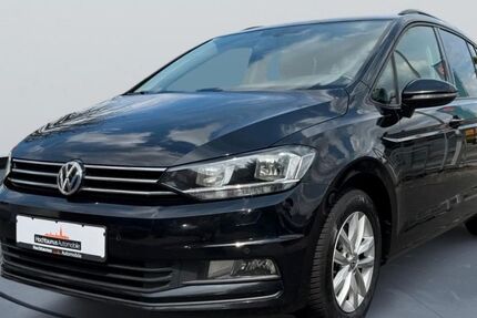 VW Touran 170.000 km 12.390 € Oberursel 61440