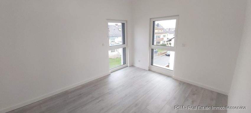 Reihenmittelhaus Flörsheim / Weilbach Weilbach - 6 Zimmer, 221 m&sup2;, 2.800&euro; | Angebot:25678837