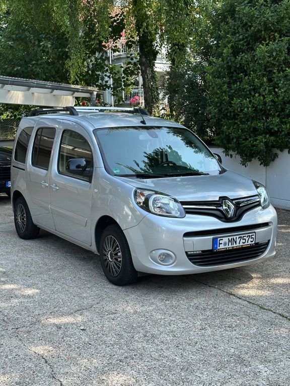 Renault Kangoo 227.000 km 6.300 € Frankfurt Am Main 60388