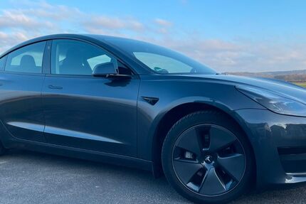 Tesla Model 3 71.232 km 25.999 &euro; Freigericht 63579