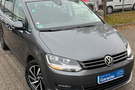 VW Sharan 232.863 km 15.350 € Offenbach 63071