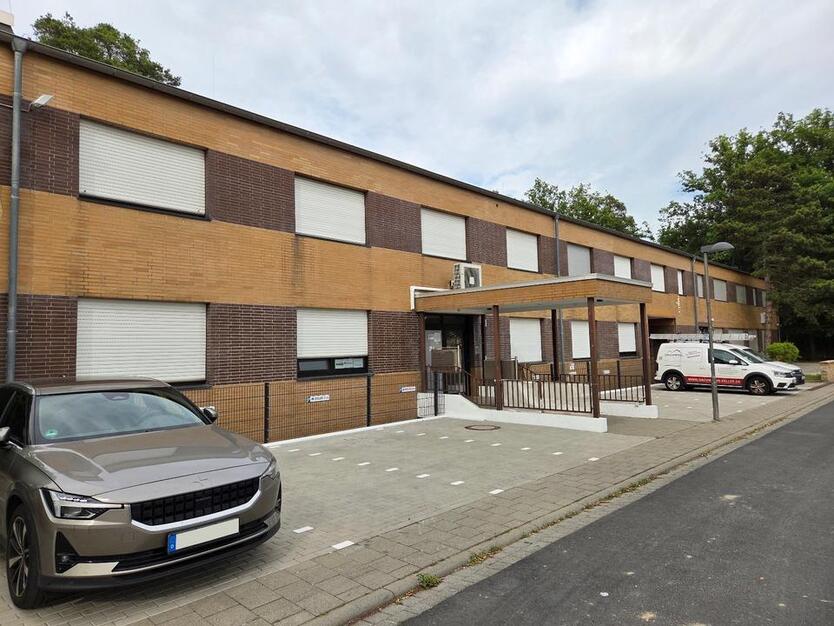 Modernes Büro mit einer Fläche von 19,5m² inkl. Allgemeinflächenanteil zimmer