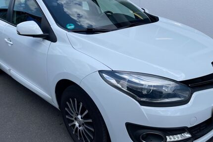 Renault Megane 192.000 km 3.980 &euro; Dietzenbach 63128