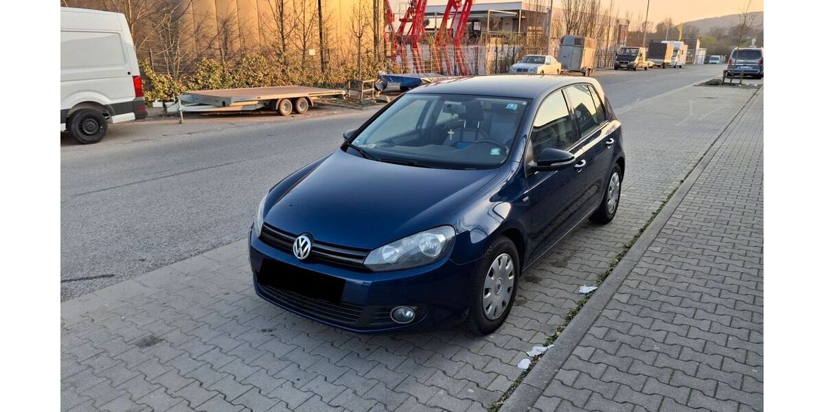 VW Golf 200.000 km 6.350 &euro; Schwalbach 65824