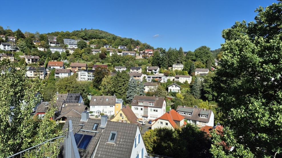 RESERVIERT! Penthouse-Charakter 4 Zi ETW mit 2 Balkonen und Dachterrasse 4 zimmer