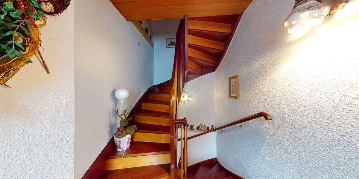 Einfamilienhaus Frankfurt am Main Nieder-Eschbach - 5 Zimmer, 96 m&sup2;, 398.000&euro; | Angebot:24594089