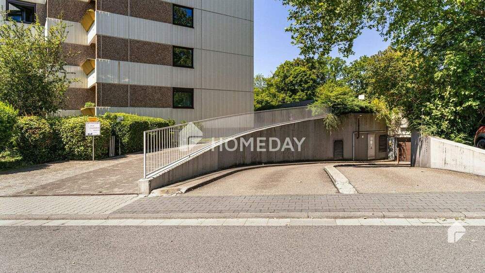 Panoramablick auf Frankfurt - modern geschnittene 3-Zimmer-Wohnung mit Südbalkon 3 zimmer