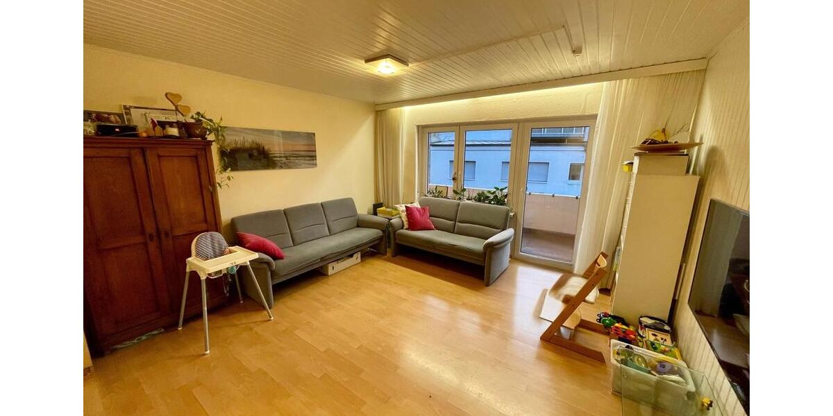 Hochparterre Frankfurt am Main Nord-Ost - 3 Zimmer, 77 m&sup2;, 425.000&euro; | Angebot:26859232