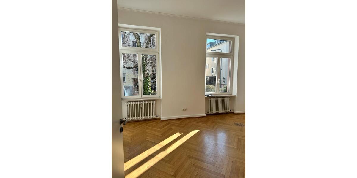 Gewerbeobjekt Frankfurt am Main Innenstadt 2 - 900&euro; | Angebot:26254571