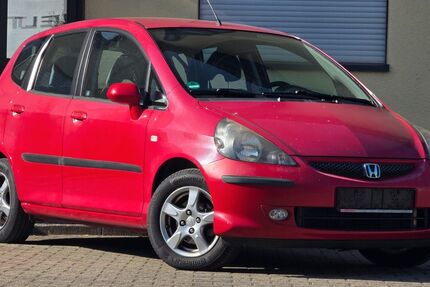 Honda Jazz 240.000 km 1.500 &euro; Friedrichsdorf (10 Min. nördlich von Frankfurt/M) 61381