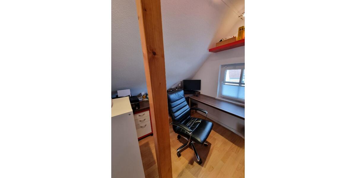Maisonettenwohnung Bad Homburg vor der Höhe Gonzenheim - 3.5 Zimmer, 109 m&sup2;, 1.600&euro; | Angebot:26341022