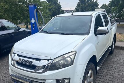 Isuzu D-Max 182.000 km 11.000 &euro; Dreieich 63303